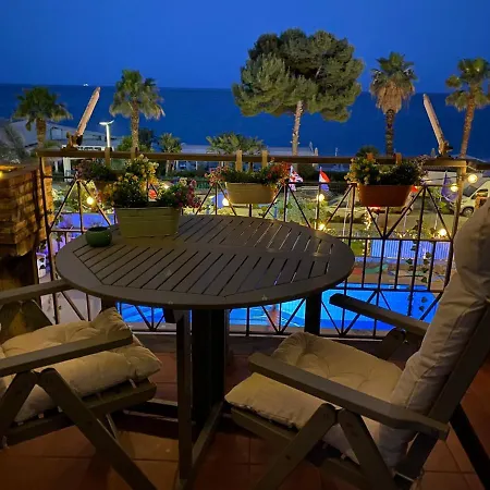 Apartment Taormina By The Sea