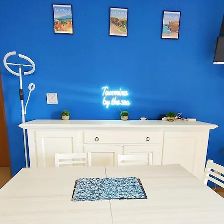 Apartment Taormina By The Sea
