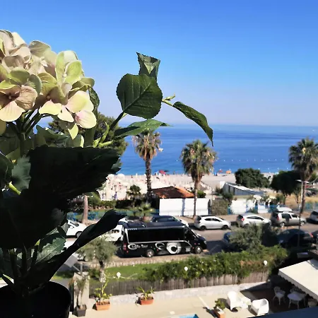 Taormina By The Sea Apartment